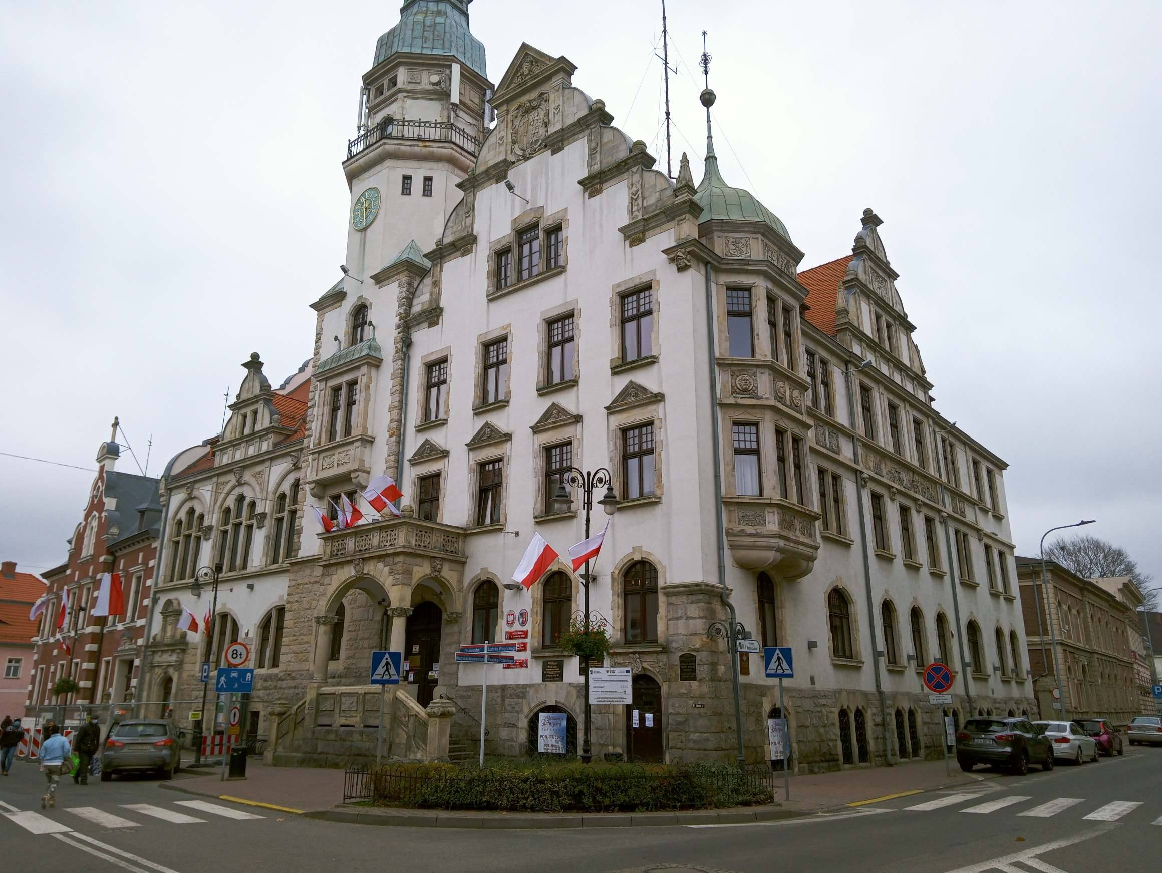 80 uczniów z Kamiennej Góry otrzymało stypendia burmistrza